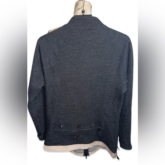 Nike Jacket - Picture 2 of 6